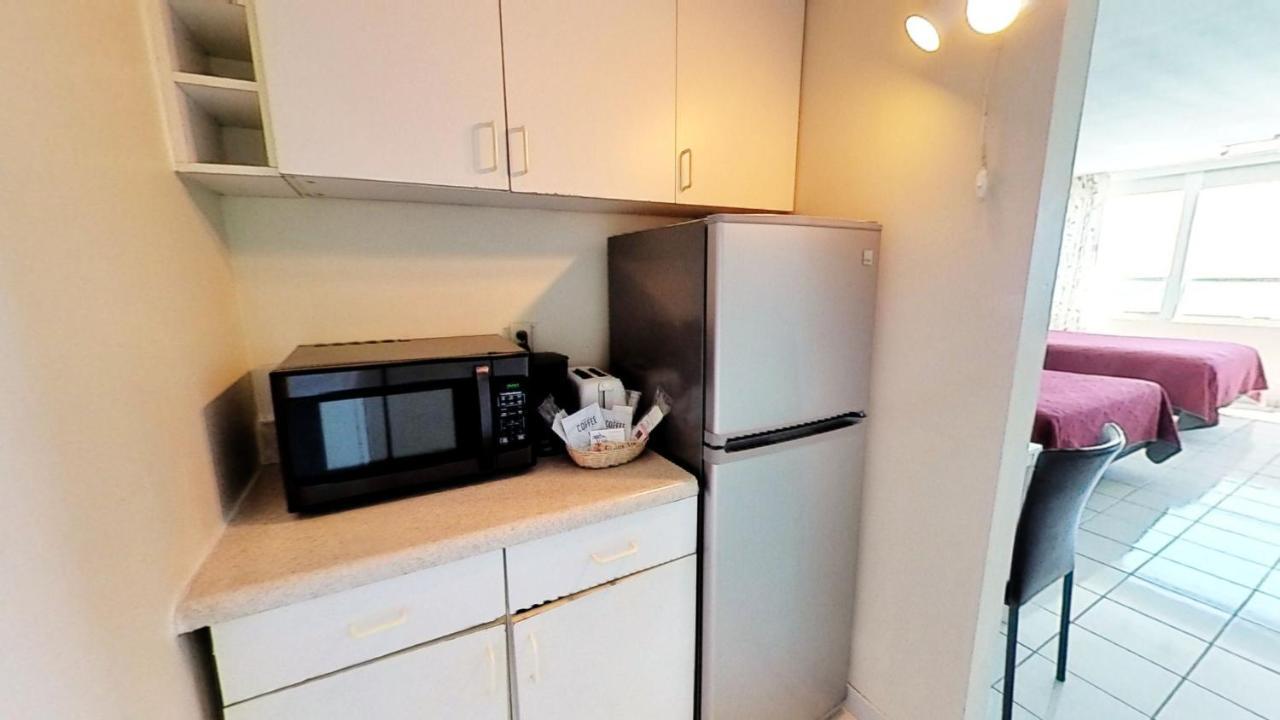 Castle 1733 Ocean View Studio With Direct Beach Access, Pool, Tennis & Free Parking 마이애미 비치 외부 사진