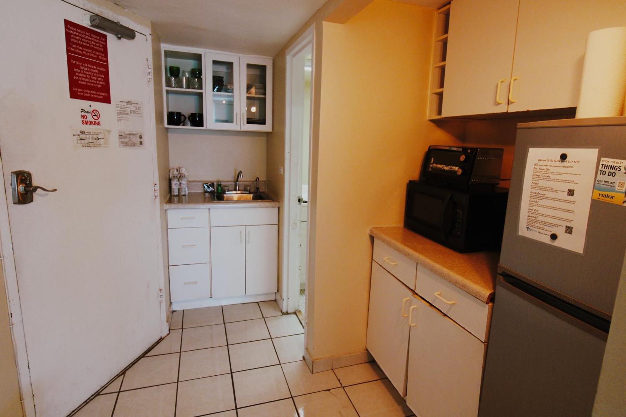 Castle 1733 Ocean View Studio With Direct Beach Access, Pool, Tennis & Free Parking 마이애미 비치 외부 사진
