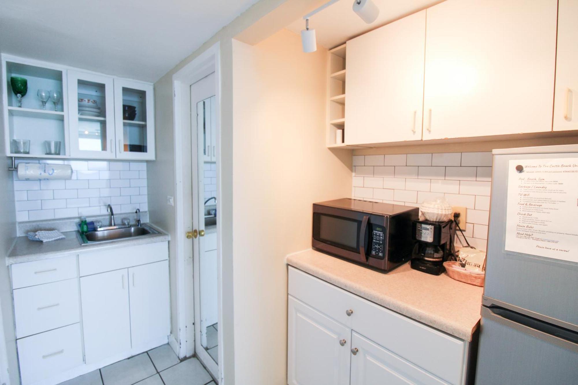 Castle 1733 Ocean View Studio With Direct Beach Access, Pool, Tennis & Free Parking 마이애미 비치 외부 사진