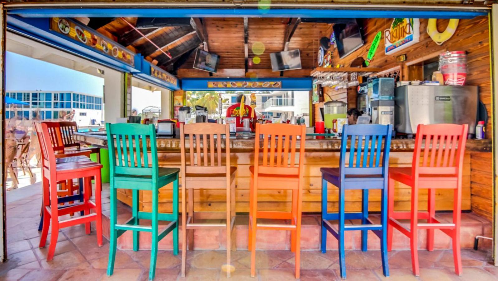 Castle 1733 Ocean View Studio With Direct Beach Access, Pool, Tennis & Free Parking 마이애미 비치 외부 사진